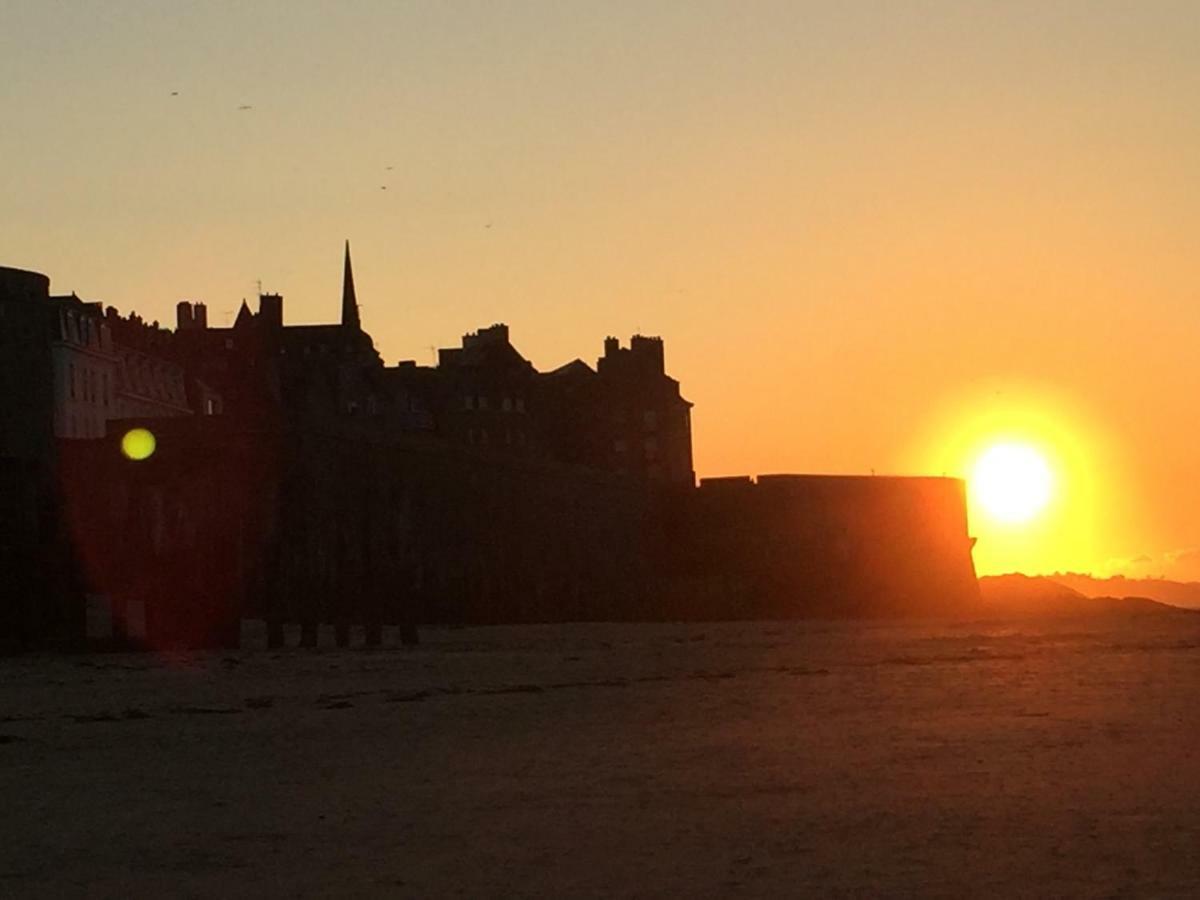 Sweet Home Parame Saint Malo Petite Vue Mer ภายนอก รูปภาพ